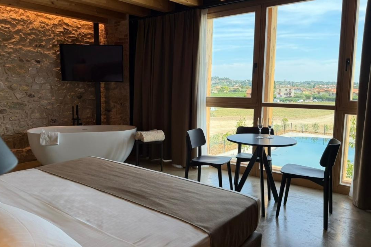 suite 2